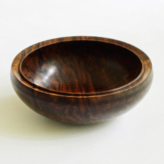 Stump Walnut Bowl, 9” dia x 3” H (2026). Stump Walnut Bowl, 9” dia x 3” H (2026).